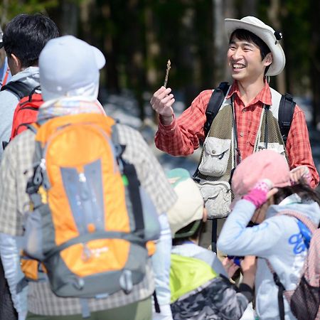 Готель Toyota Shirakawa-Go Eco-Institute Екстер'єр фото