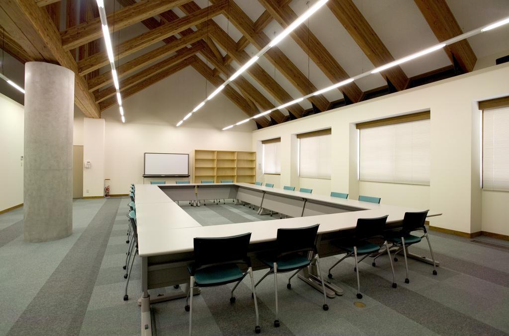 Готель Toyota Shirakawa-Go Eco-Institute Екстер'єр фото